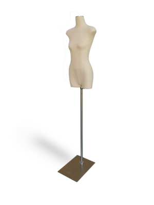 Maniquí femenino de medio cuerpo de lino Xintu, sin cabeza ni brazos, con base rectangular de metal cepillado y vista en ángulo, ideal para exhibir en boutiques de moda.