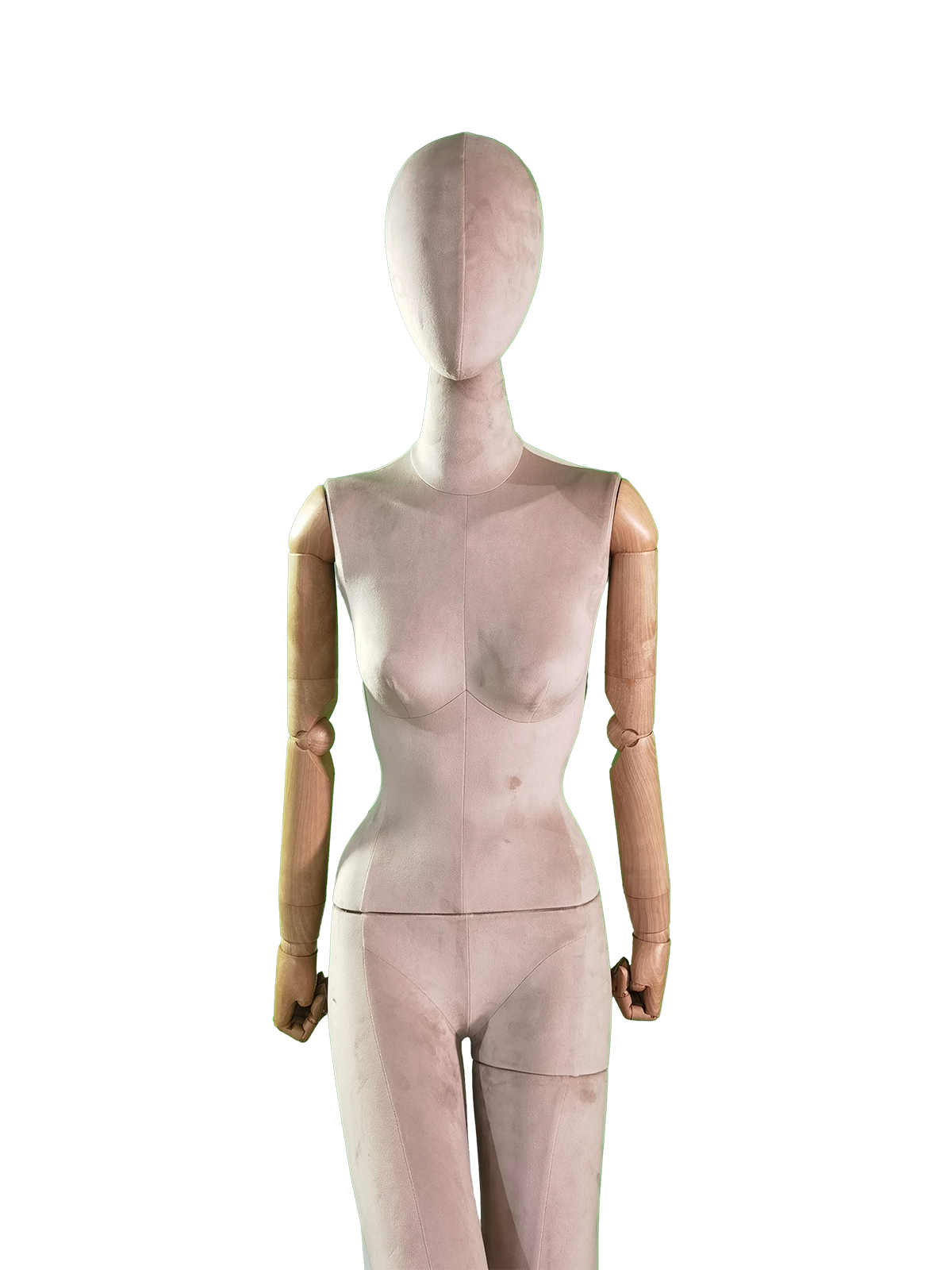 XINTU 女性人體模型正面特寫，模型採用織物包裹，頭部為抽象造型，手臂為可移動的木製。.