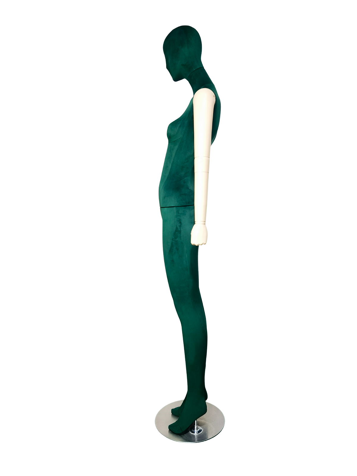 xintu-premium-grüner-Samt-weibliche-Ganzkörper-Schaufensterpuppe-verstellbare-weiße-Arme-Metallfuß-seitlich xintu Premium Leinen-Halbkörper-Schaufensterpuppe, verstellbare dunkle Holzarme und schwarzer Stativfuß (Seitenansicht)