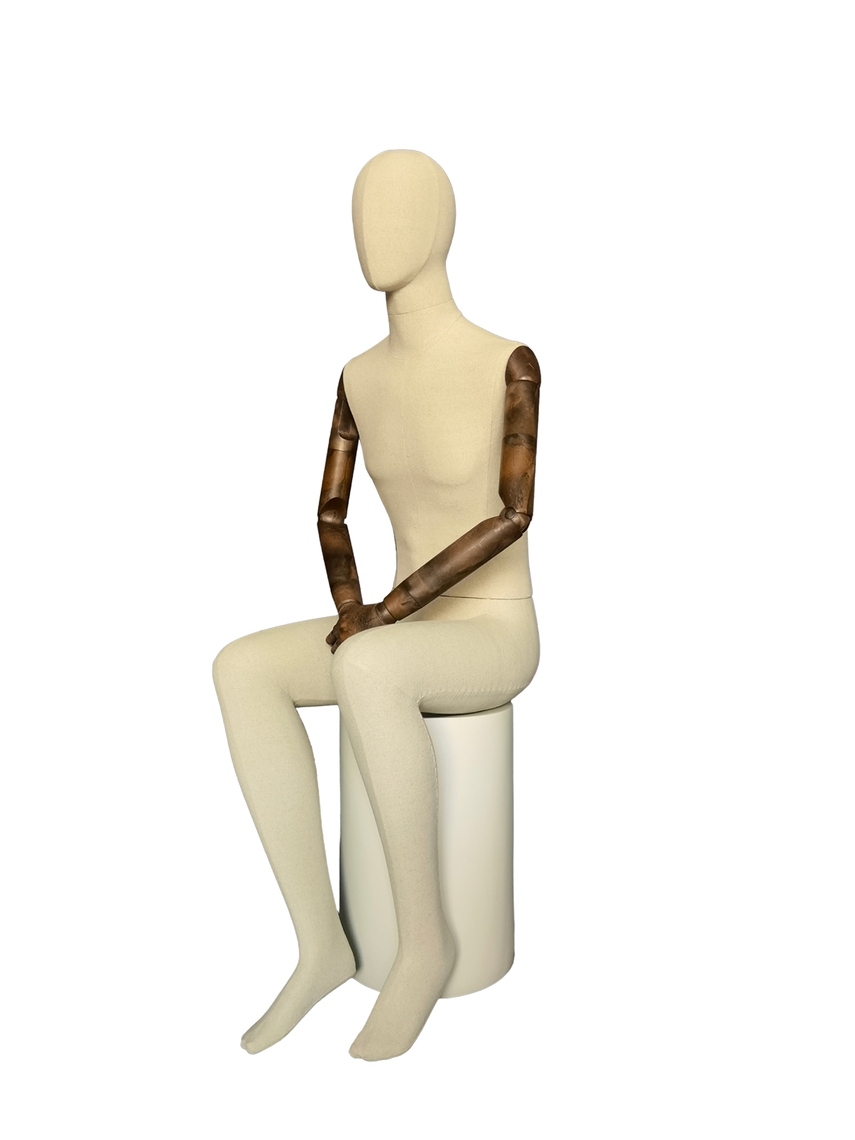xintu-premium-linen-male-seated-display-mannequin-adjustable-dark-wooden-arms-side 鑫途高級亞麻男士坐姿展示模特,可調節深色木質扶手,側視圖