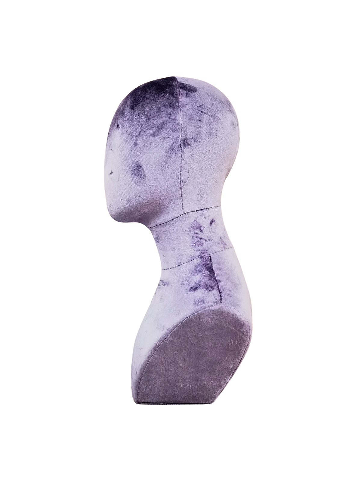 Seitenansicht eines abstrakten Schaufensterpuppenkopfes von XINTU, bezogen mit rosaviolettem Samt zur Präsentation von Accessoires.