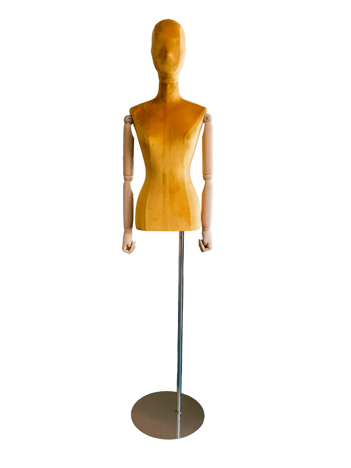 มุมมองด้านหน้าของหุ่นจำลองลำตัวหญิงของ XINTU หุ้มด้วยกำมะหยี่สีเหลือง มีหัวแบบนามธรรม แขนไม้ และฐานโลหะกลม.